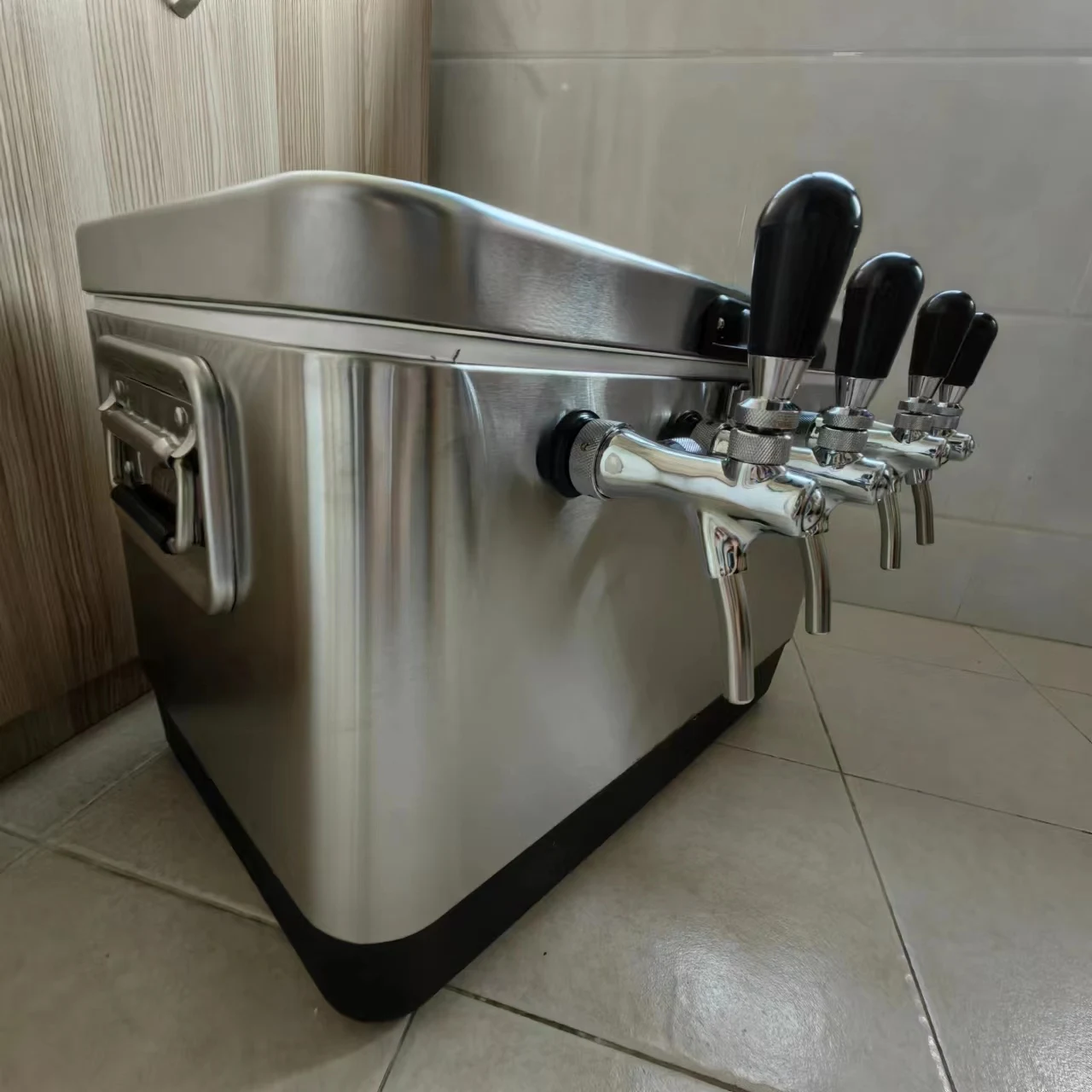 4tap Wrapped Stainless Steel Draft Jockey Box With Coils For Draft