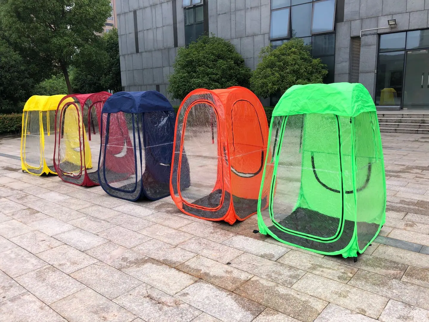 Outdoor Dress Cloth Fishing Beach Tent Waterproof Portable