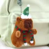Gorro navideño Kapibala verde y bufanda roja y verde.