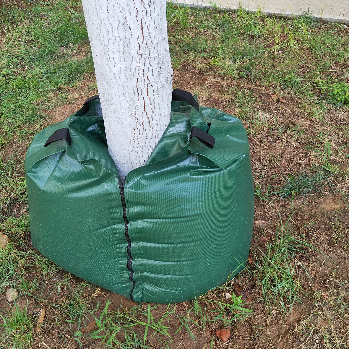 Tree Watering Bag,20 Gallon Slow Release Tree Watering Bags-drip ...