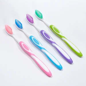 Factory Wholesale 4 Packs Eco-Friendly Disposable Adult Toothbrushes Soft Nylon Soft Cleaning Recycled Plastic Home Use OEM