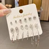 Juego de pendientes pequeños de 7 piezas.