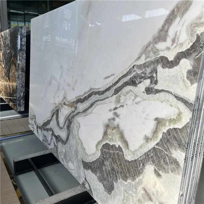 Wysokiej jakości importowany włoski biały marmur polerowany – popularny produkt do dekoracji ścian i podłóg w domach