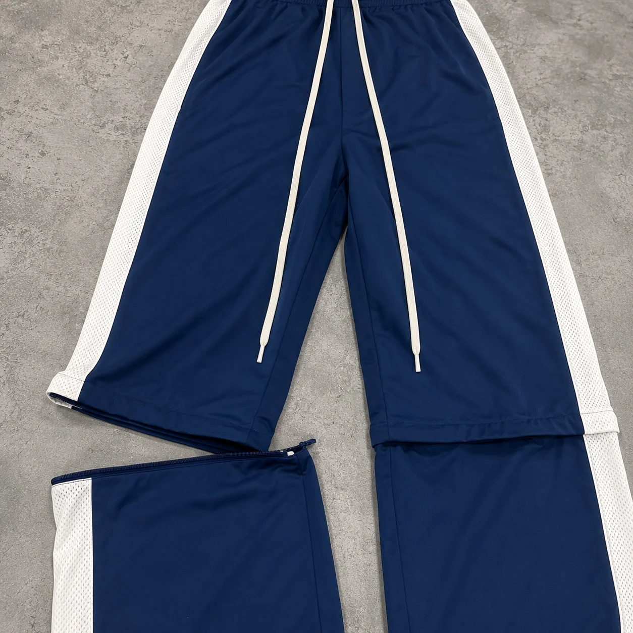 Streetwear Custom Blue White Contrast Drawstring Zip Off Wide Leg Loose Fit Convertible Casual Urban Sports Men Track Pants gallery 3
