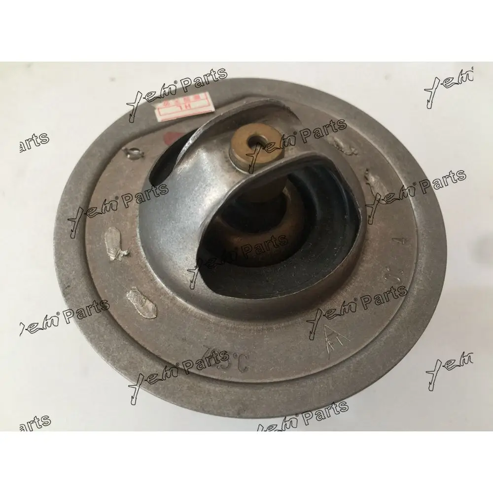 FE6 Thermostat 21200-Z5514 for Nissan Engine 3