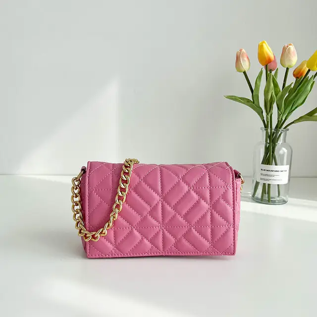 Wholesale Premium Leather Women Clutch Bags Luxurious Designs from Top Fashion Brands in Vibrant Colors