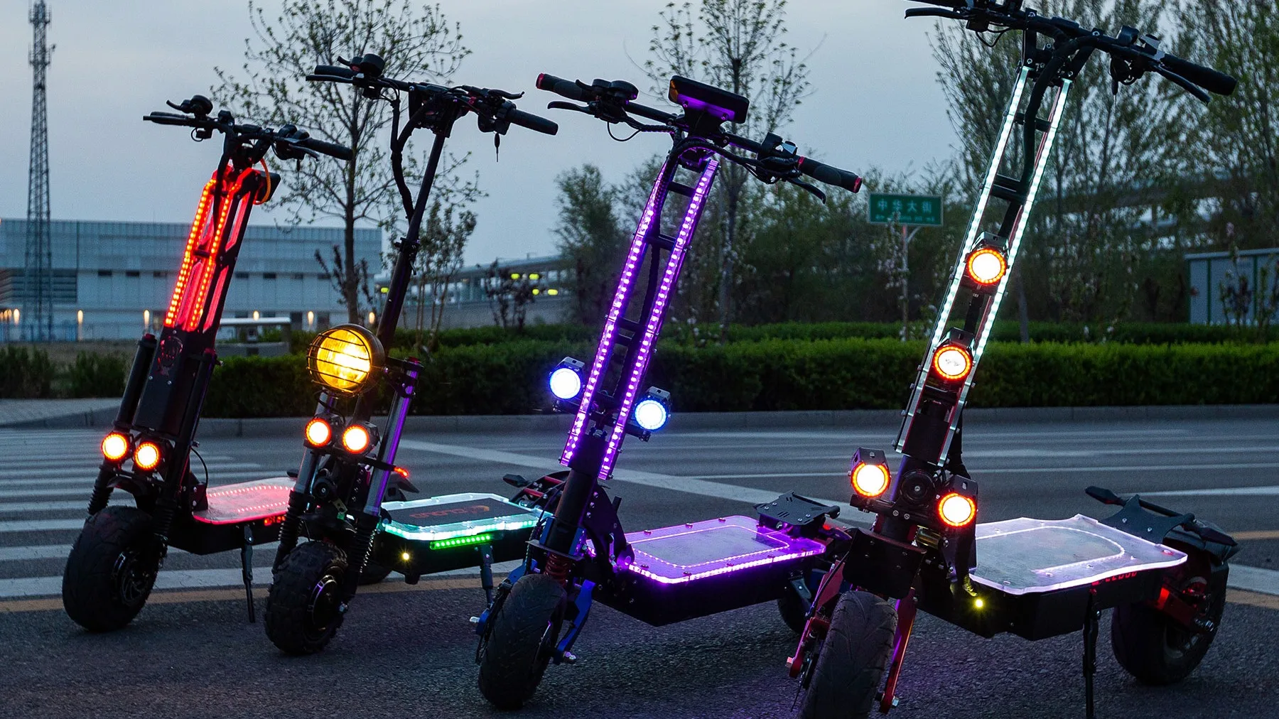 Cloud V5 60v 5600w Dual Motor 11inch Off Road Fast Speed With Seat