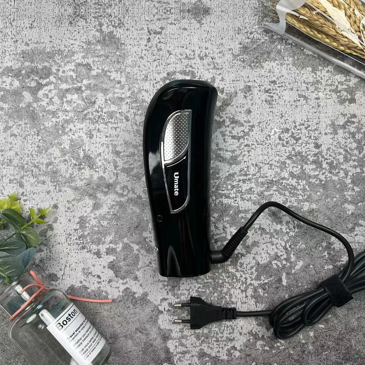 Umate 30W LCD Digital Display Rotating Curling Iron Electric