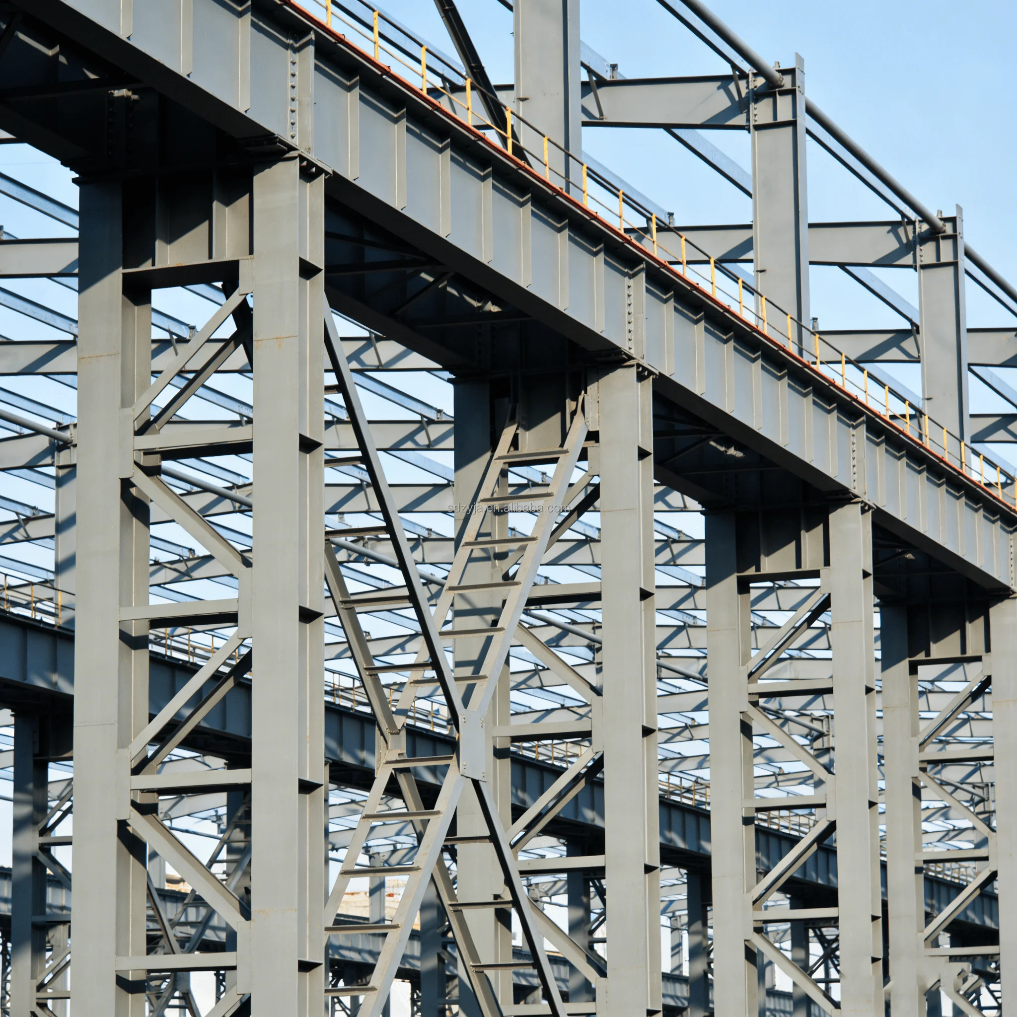 Tógáil Tapaidh, Oifig Indiúil as Crann Glasraí Trom, le Pláiníní Insiléireachta agus i gcompliance le Caibidlí ASTM