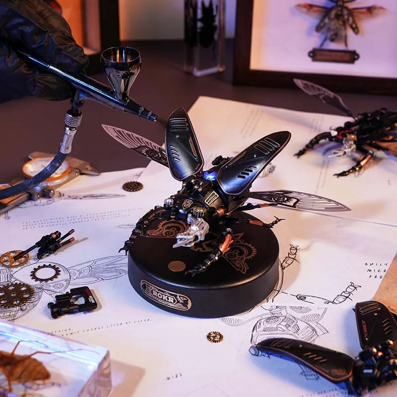 Robotime RokrMI03プラスチックスタッグビートルモデルおもちゃ