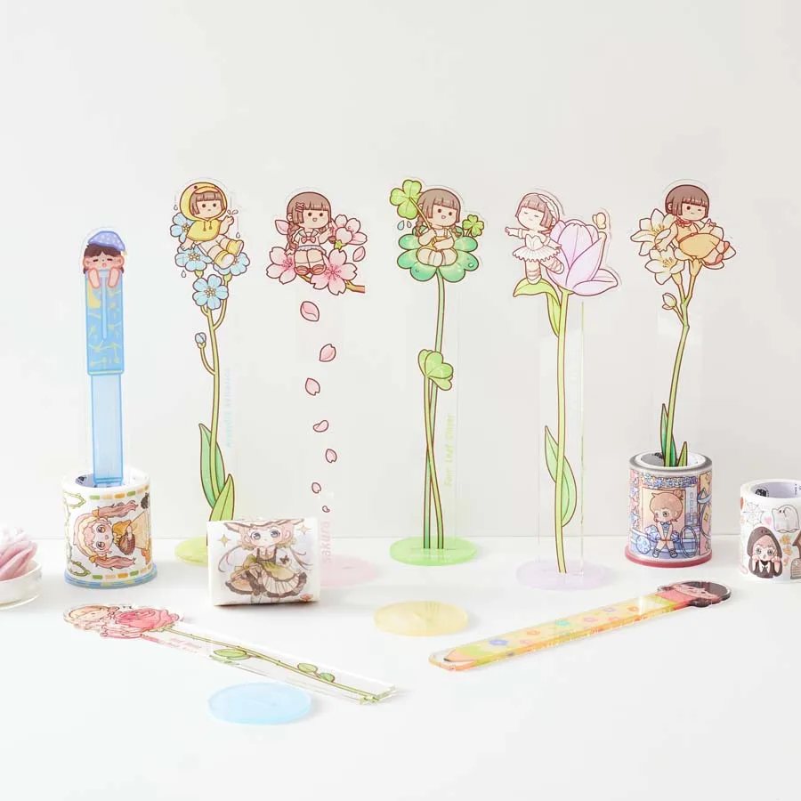 Новый дизайн Заводская цена на заказ прозрачный милый аниме креативные персонализированные офисные принадлежности акриловая подставка