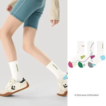 Ladies Sports Socks for Running High Crew Knitted Fitness Badminton Basketball Marathon Socks Logo Autumn Season