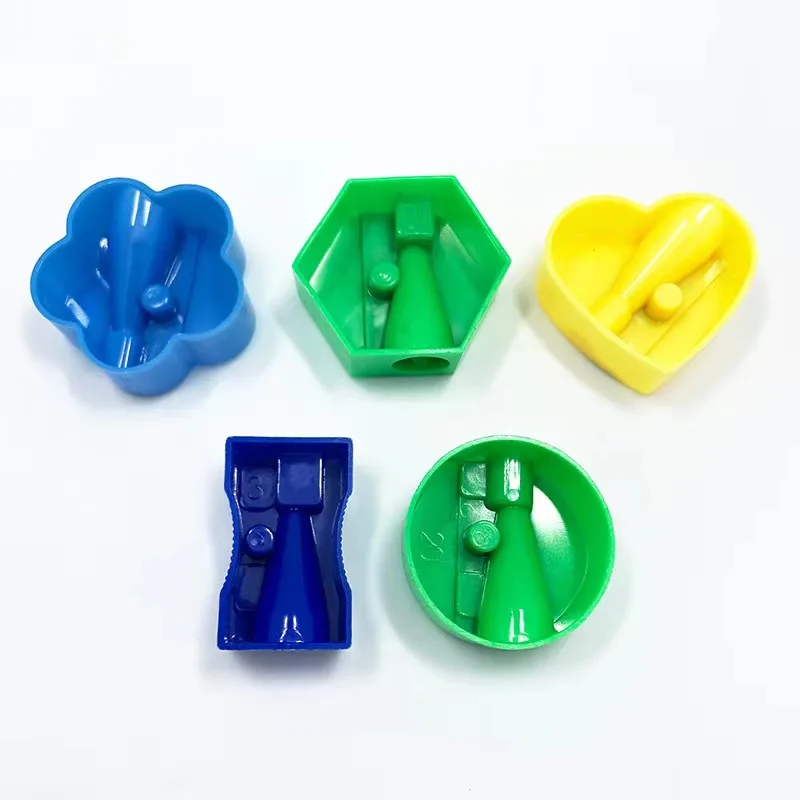 Многообразная дешевая точилка для карандашей детей