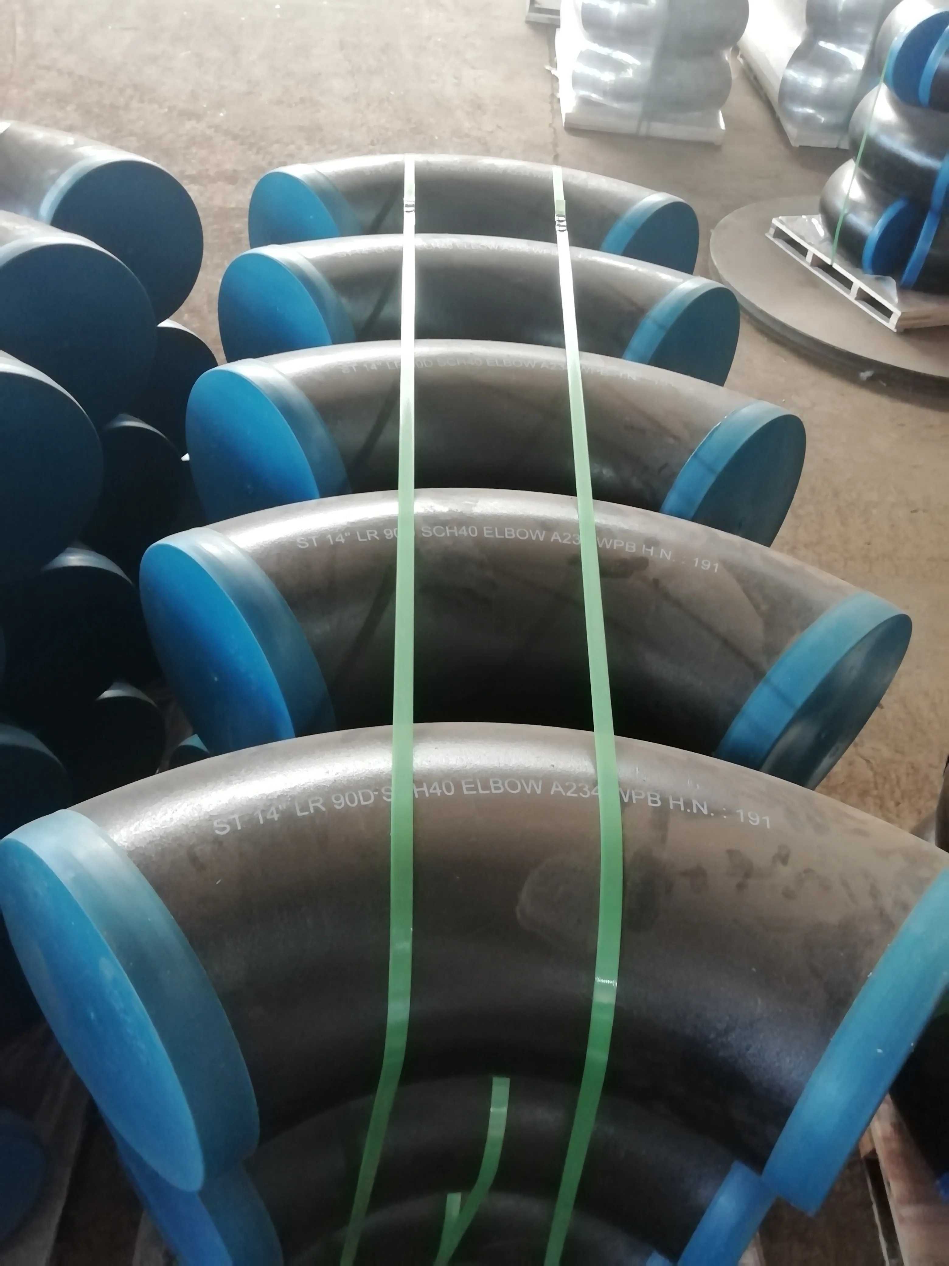 Ss Stainless Steel Seamless 45 Degree Pipe Fitting Butt Weld Big Size Elbow