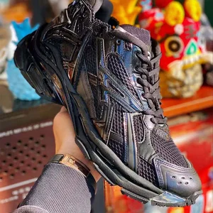 Original Mesh Fabric Closed Toe Running Shoes with Soft Elastic Rubber Sole Light Weight for Premium Comfort