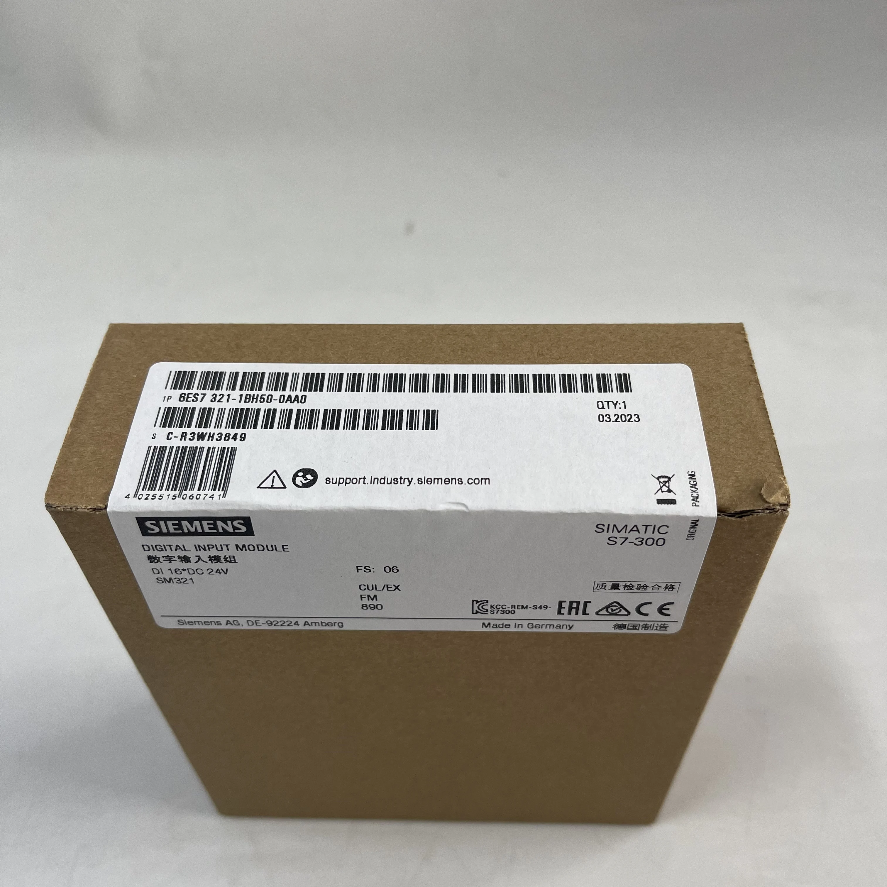 SIEMENS Digital Input Module S7-300 6ES7 321-1BH50-0AA0 SIEMENS Digital Input Module S7-300 6ES7 321-1BH50-0AA0
