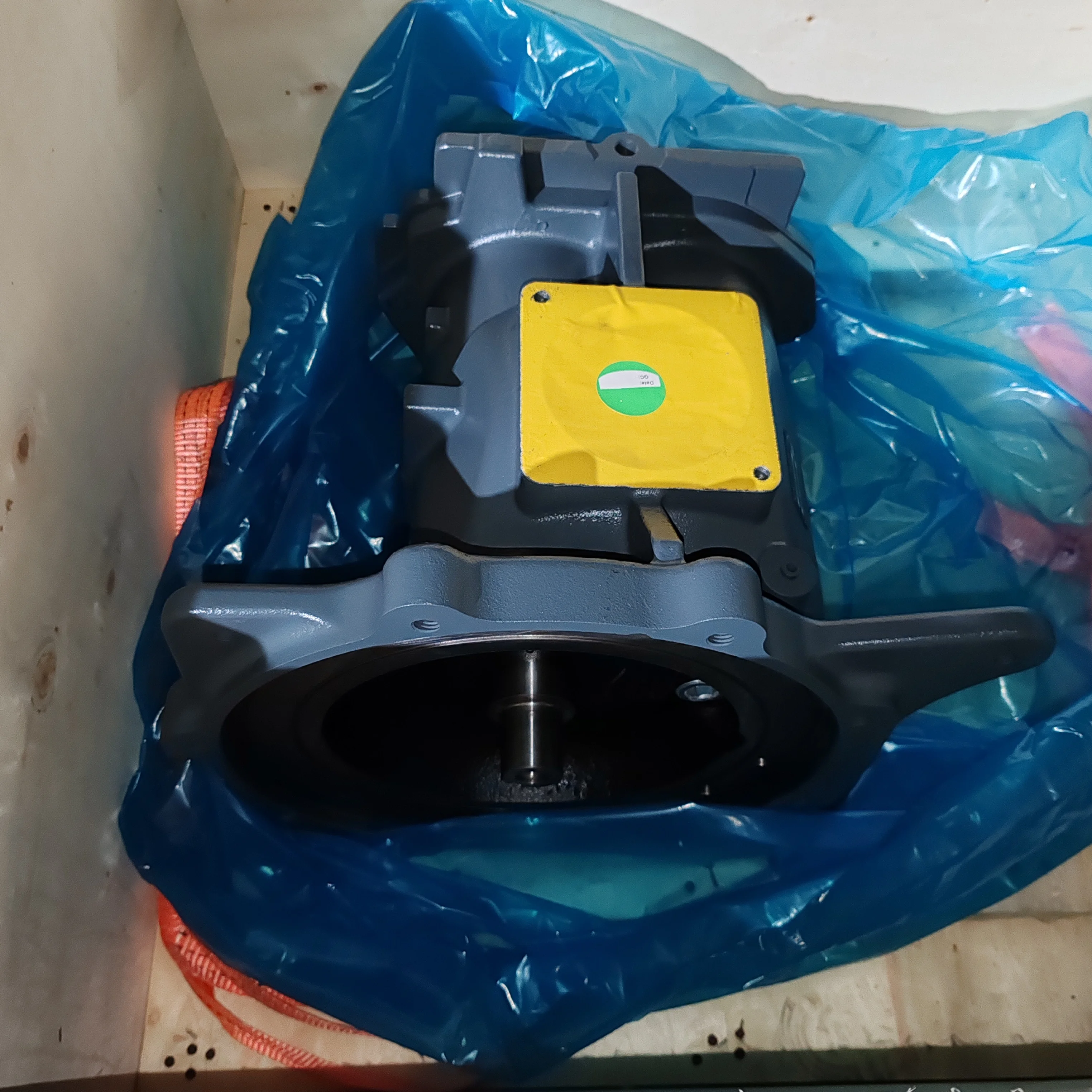 Service Stage Screw Head air End Air Compressor Rotor for C106 Atlas Copco 1616828580