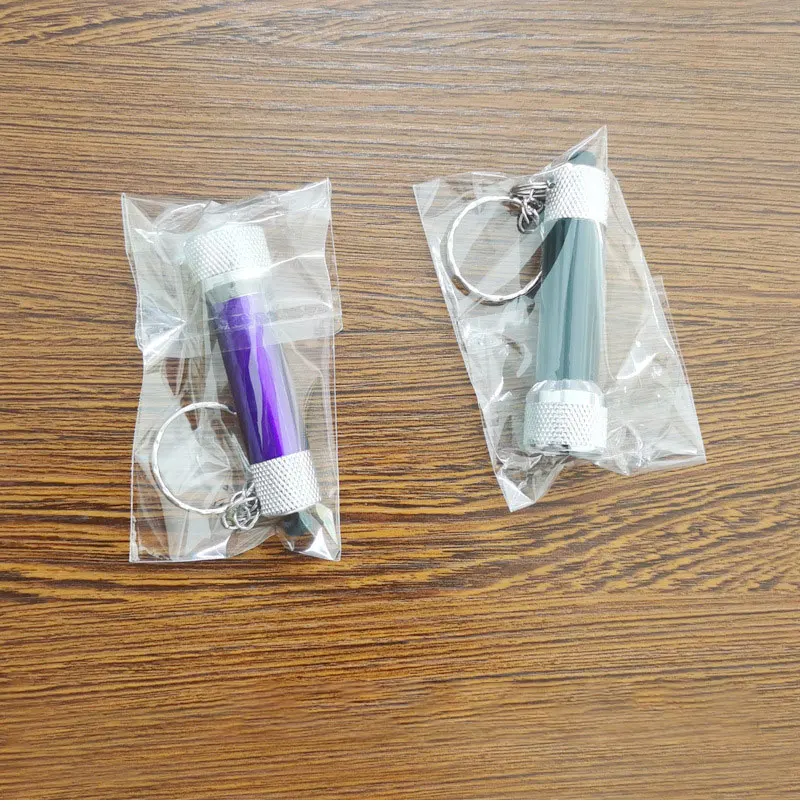 32 Pezzi Portachiavi Torcia - Mini Luci LED Con Moschettone, Per Outdoor E Emergenze - Foto 9