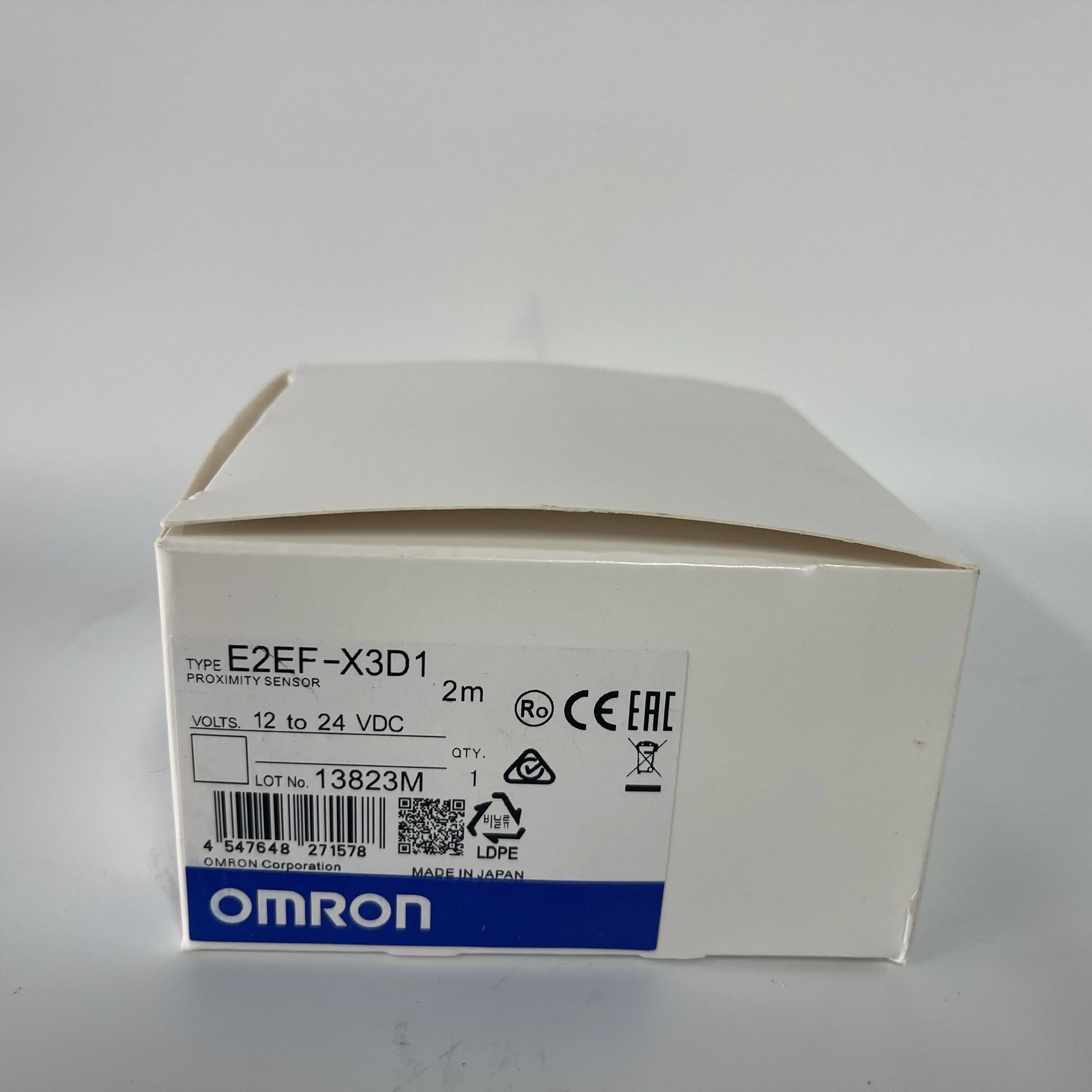 OMRON Proximity Sensor E2EF-X3D1