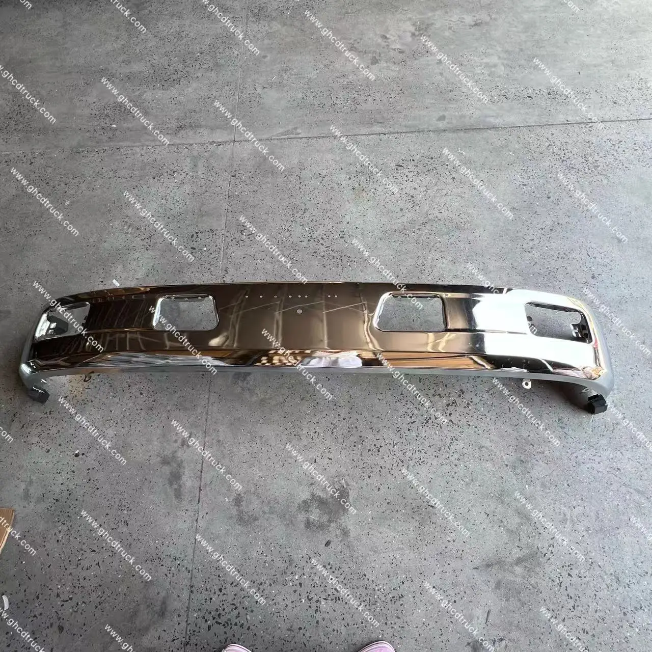 GHCD HIGH QUALITY/FACTORY PRODUCE ORIGINAL SPLIT METAL CHROME BUMPER for JAPANESE TRUCK HINO FM3M/FM2K/ISUZU/MITSUBISHI/NISSAN