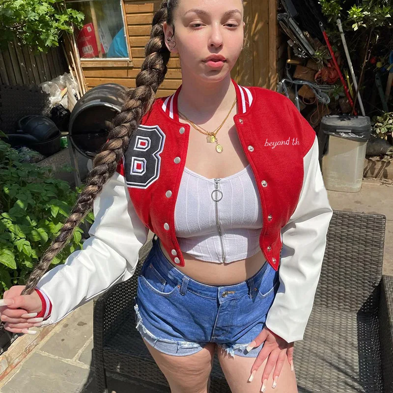 Прямая поставка, Женская бейсбольная куртка 1 шт., оптовая продажа, осень 2021, женский укороченный топ большого размера с длинным рукавом и принтом в виде букв, куртка