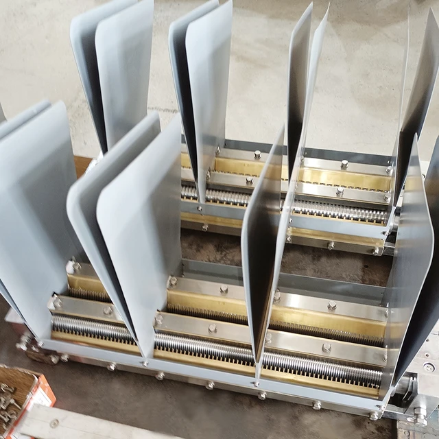 High Quality Food Industry Corrosion-Resistant Shaved Noodle Wave Maker for Fresh Ramen Maker 2