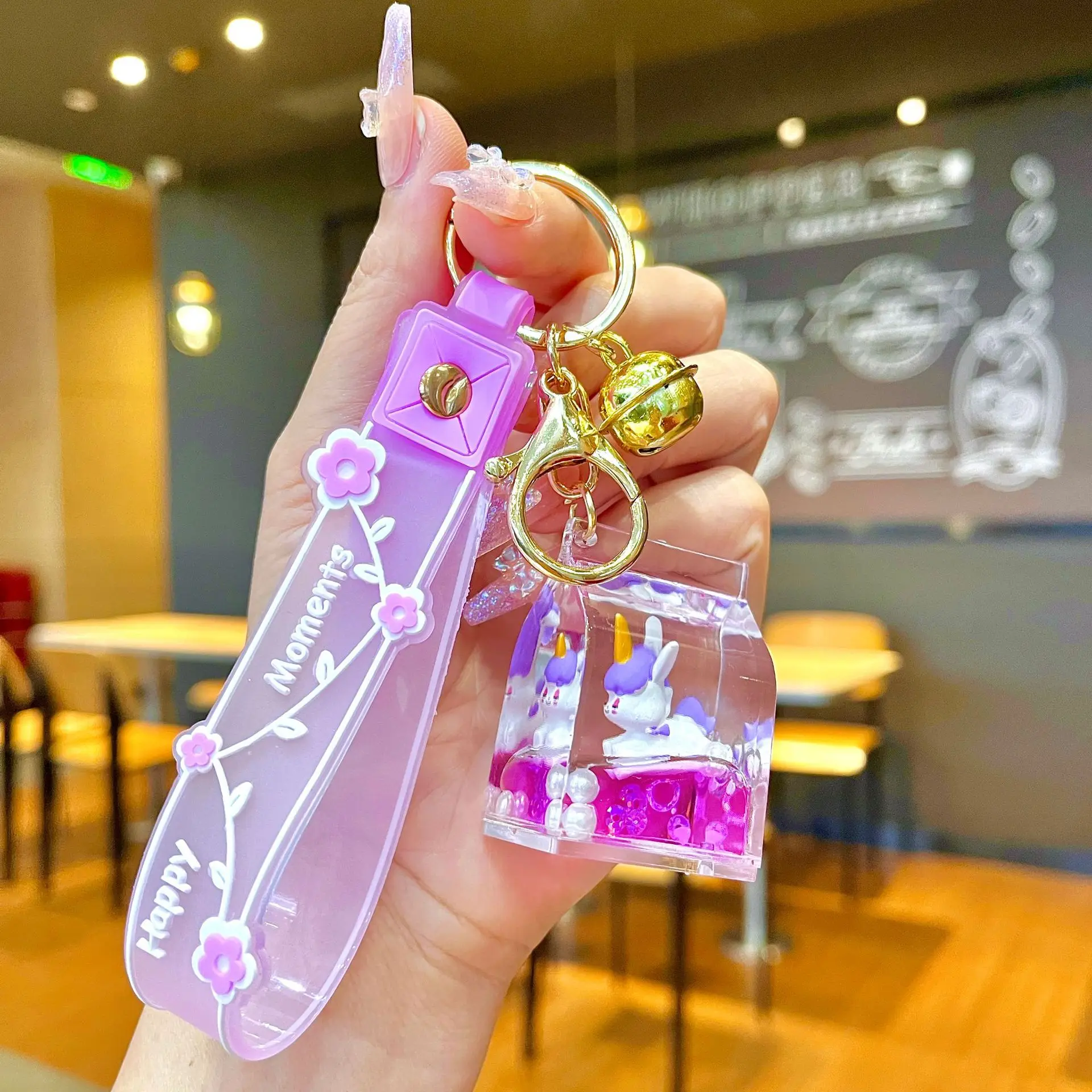 Kawaii Quicksand Keyholder - Cute Floating Acrylic Pendant
