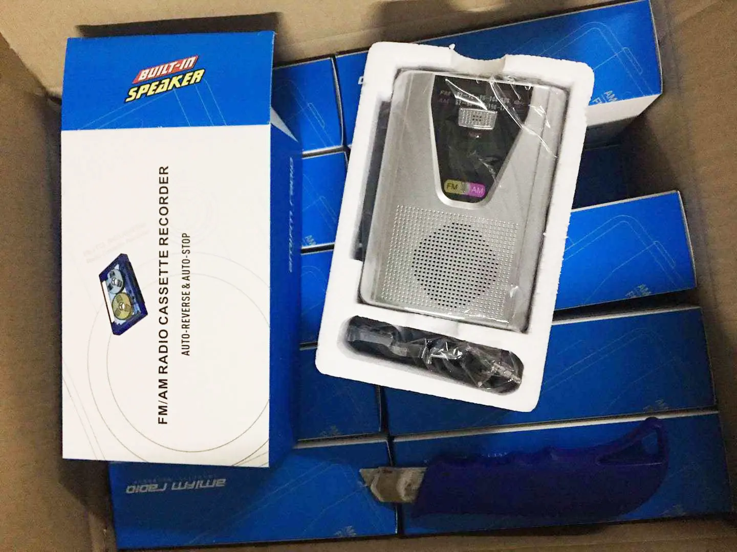 Manufacture Cheap Walkman Cassette Recorder Player With Am Fm Radio