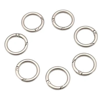 Fashionable Zinc Alloy Flat Ring Spring Pendant Keychain Coin Holder with Round Jewelry Accessories Stylish Metal Ring
