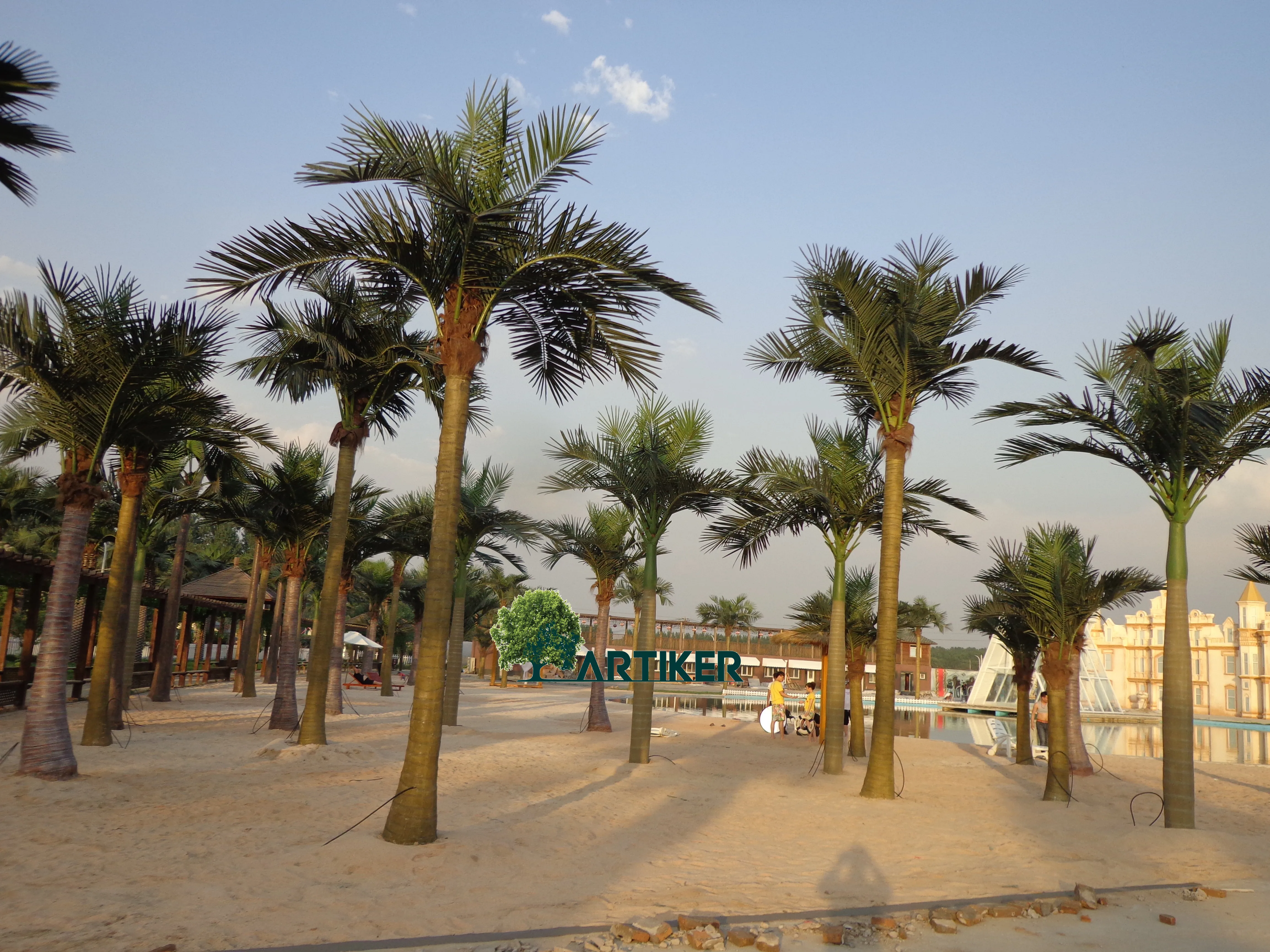 Good for Project and Building Decoration Fiberglass Trunk With Fabric Palm Leave Tree Palm Artificial King Coconut Tree