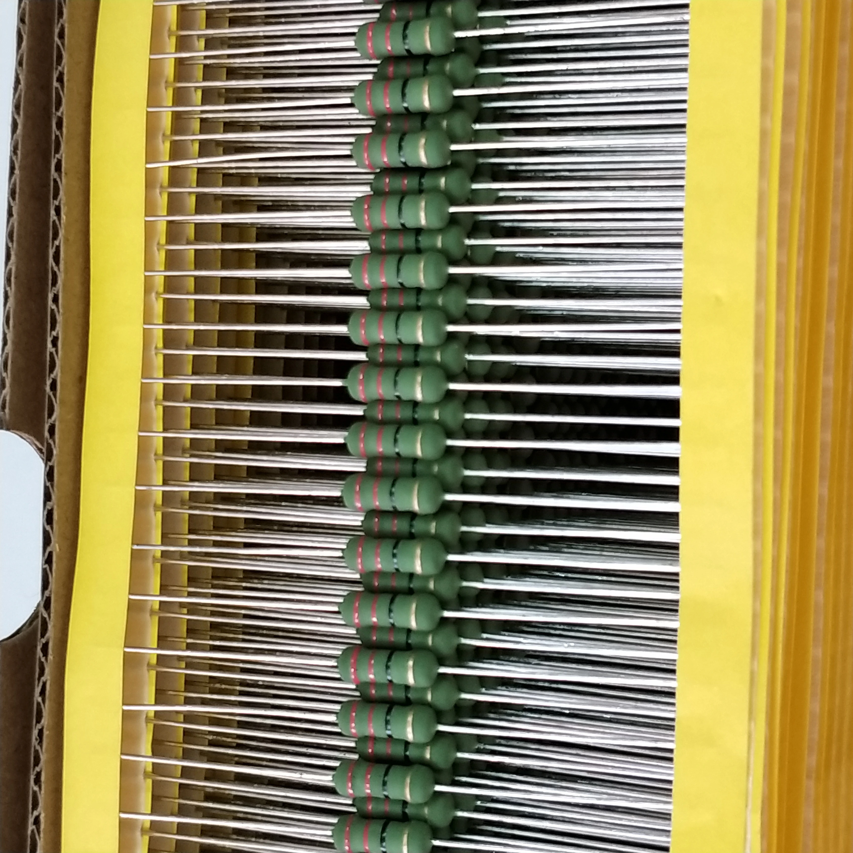 20 Stück Metalloxid-Filmwiderstände – 6,2 Ω, 3 W, 5% Toleranz, RoHS-konform, Für Elektronik & Schaltungen
