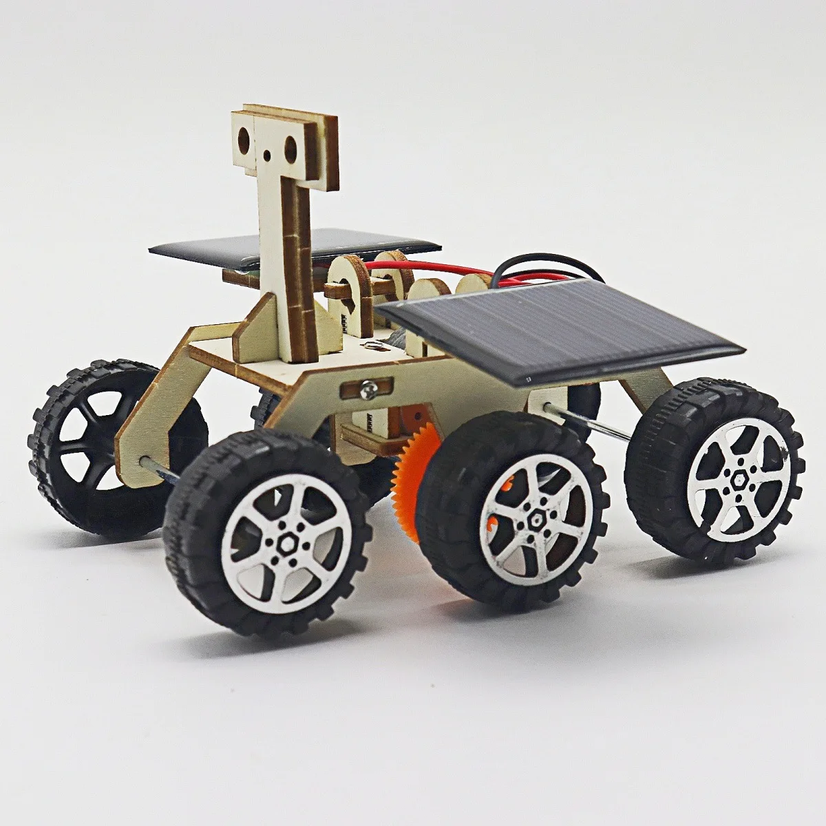 Children's science and technology DIY handmade small lunar exploration car solar toy car physical model scientific experiment