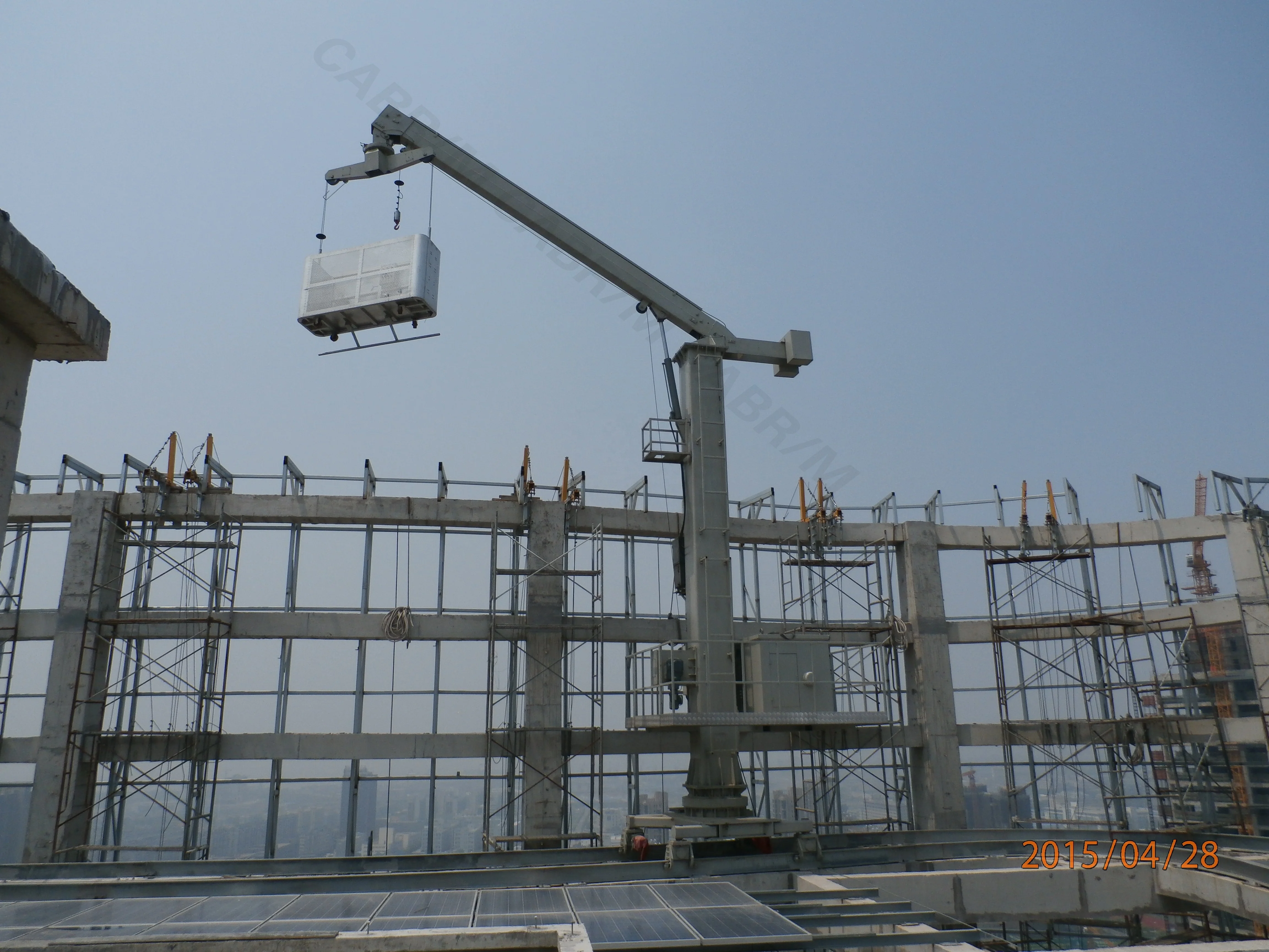 BMU Building Maintenance Unit with Luffing Jib Window Cleaning Machine