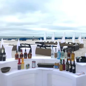 Modern LED Light Plastic Bar Tables Rechargeable Furniture for Home Hotels Malls Event Coffee Cocktail Bar Counter Design