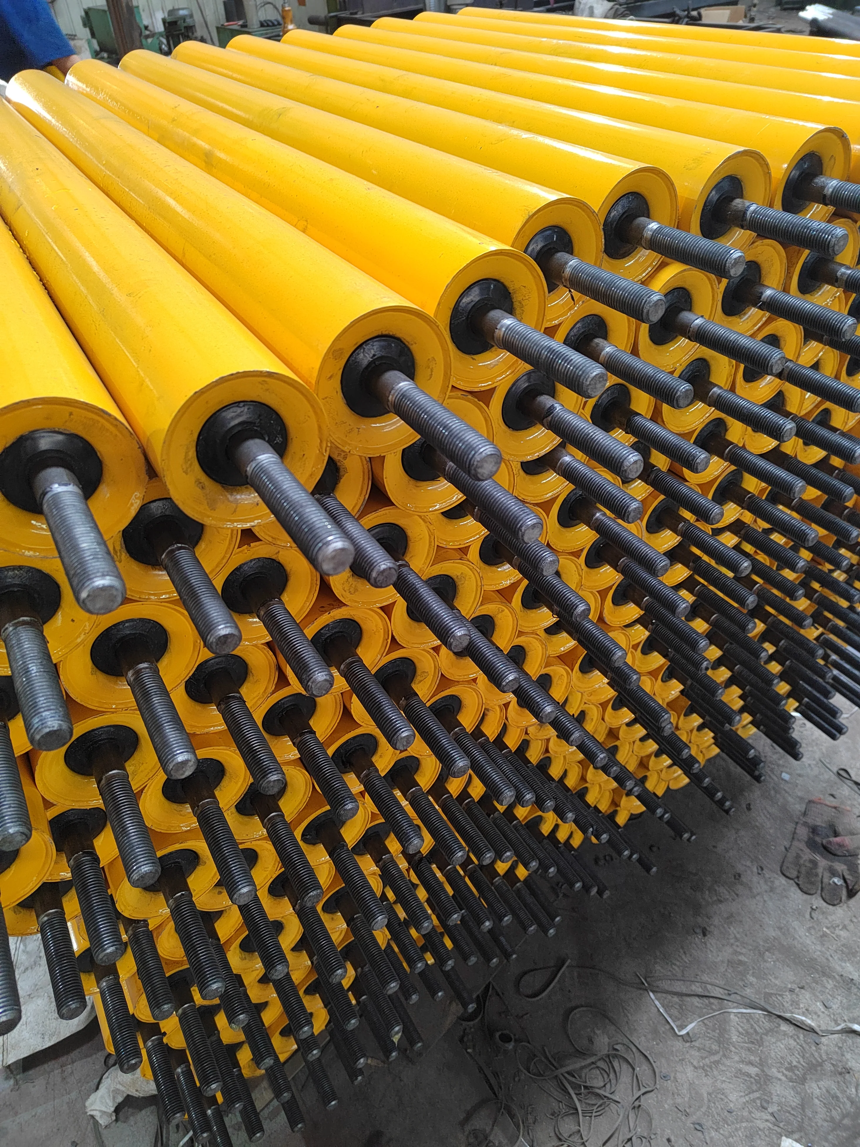 Factory OEM Coal Mine Carrying Roller Conveyor Price