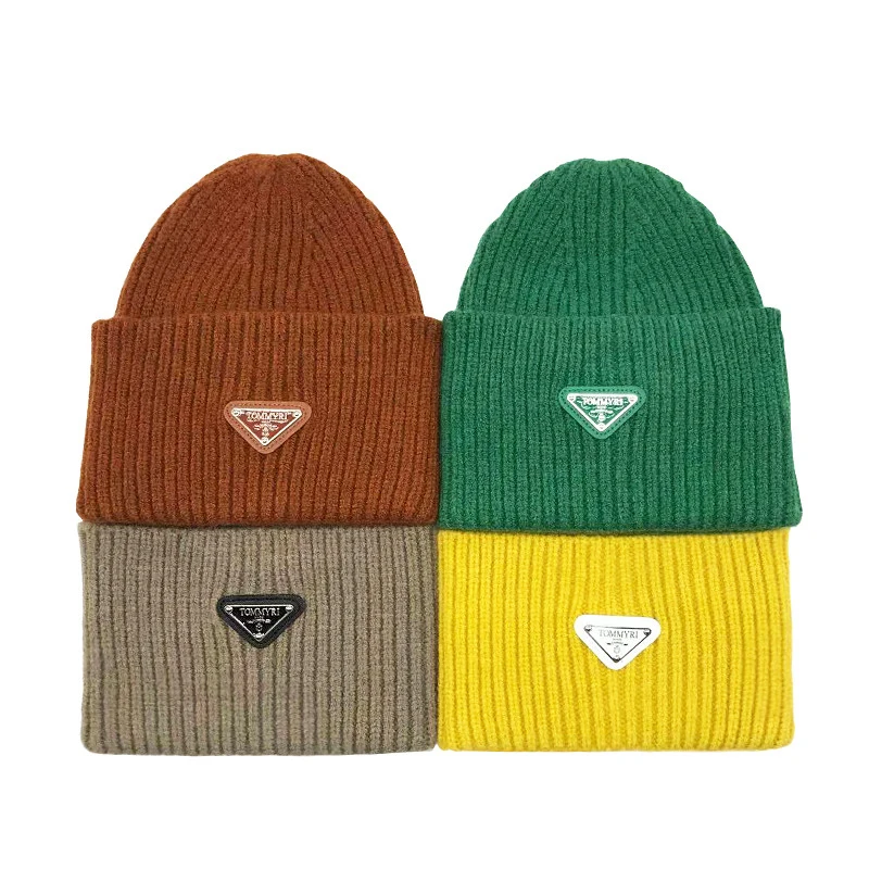 2021 Mercato Nuovo Triangolo Di Moda Standard Cappello Lavorato A Maglia  Core-filato Filato Ispessito Inverno Caldo Protezione Dell'orecchio Cappello  Freddo - Buy Cappello Lavorato A Maglia Triangolo Moda,Cappello Freddo In  Filato Filato