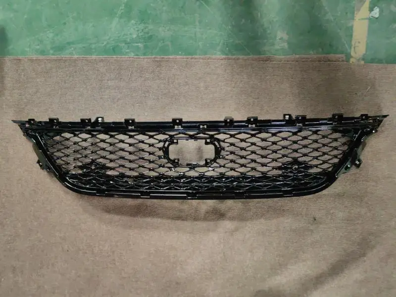 Cost-Effective Front Bumper Grille for Chrysler Pacifica 2021 Durable ABS Plastic Replacement with Easy Snap-In Installation