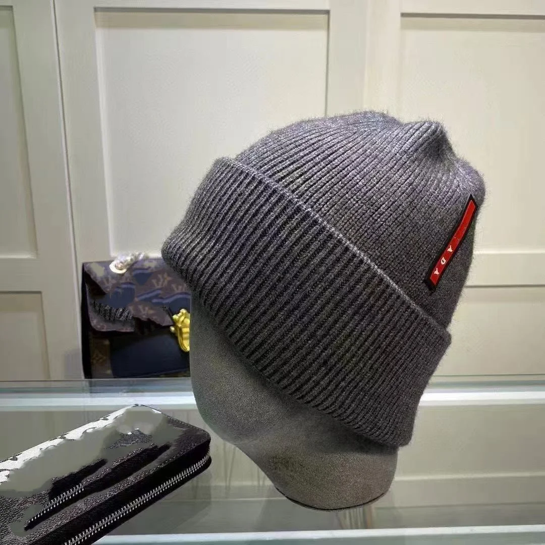 Autumn Winter Wool Knitted Beanie Hat for Men Women Joker Style Warm Ski Outdoor Sports Hat Beach Digital Men Women's Hat