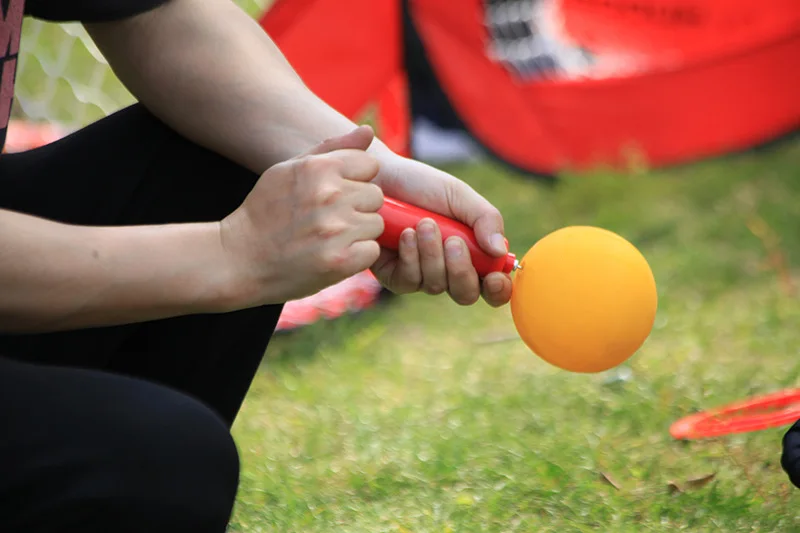 SMATCHBALL - Set Complet Volleyball Spike - 2 Filets, 4 Balles - Pliable, Transportable - Plage, Jardin, Parc - Adulte & Enfant