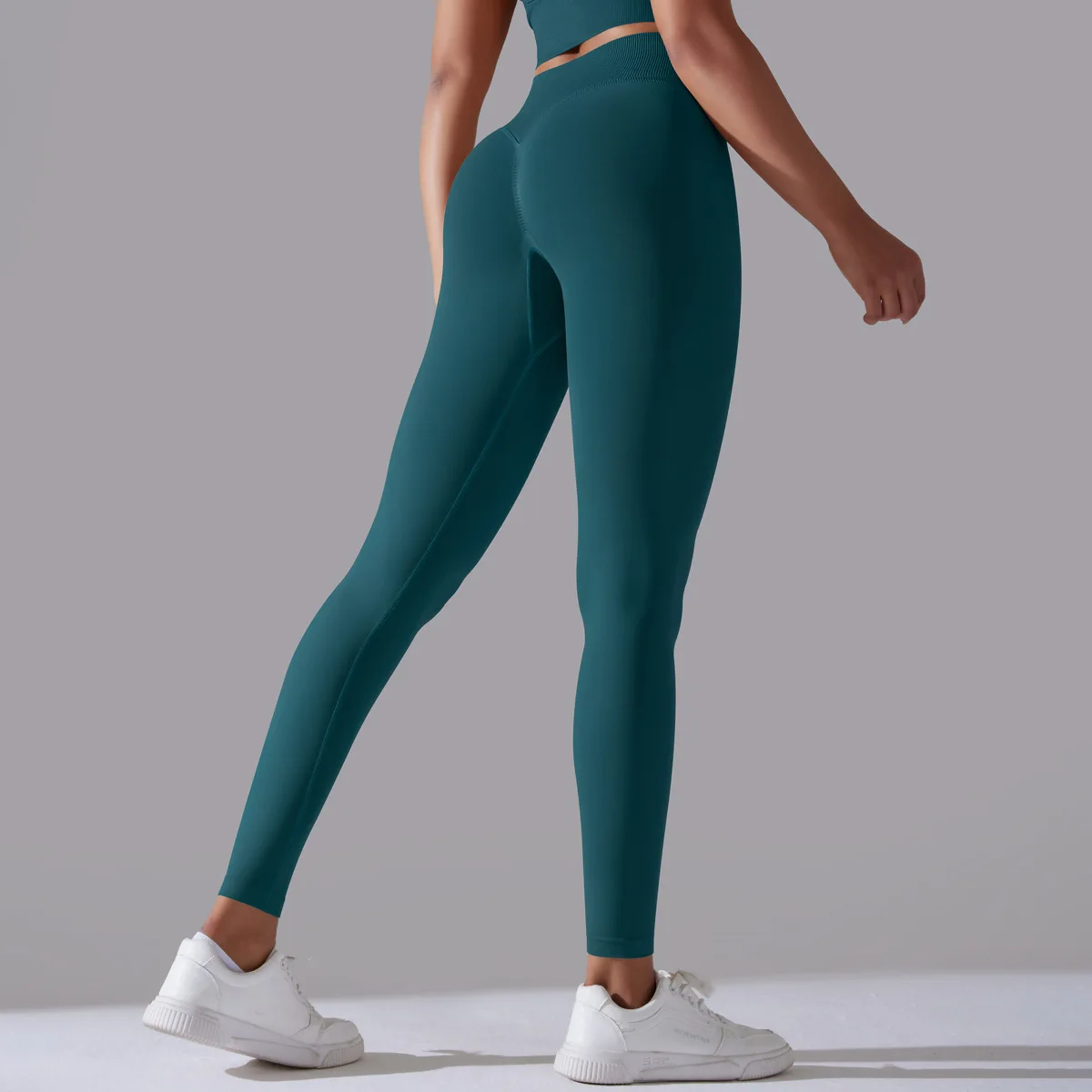 Grossist kvinder udendørs yoga bukser elastiske aktive leggings scrunched ryg seamless yoga bukser