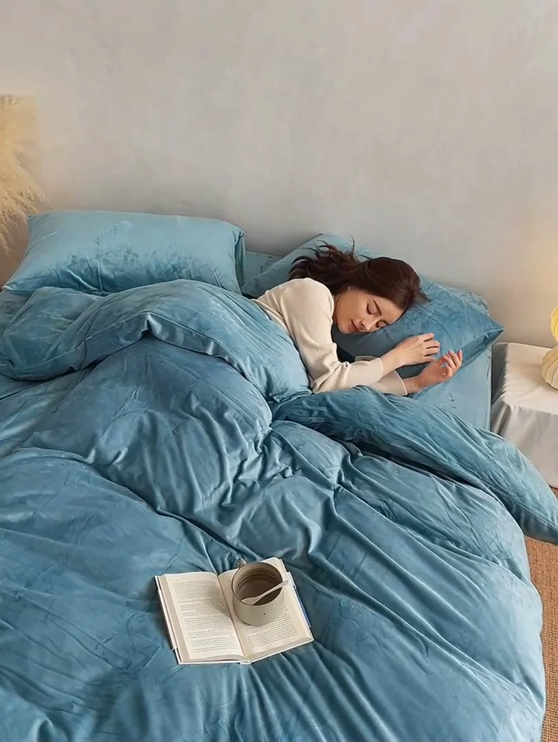 Solid Velvet Down Quilt Cover Sheet Bed Cover Pillowcase Set 4piece