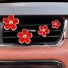 ชุดสีแดงสดใส (รวมถึงแผ่นน้ำหอม)