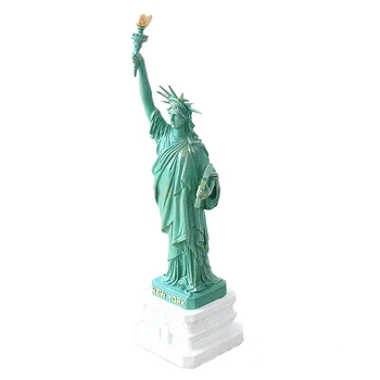ニューヨーク市の自由の女神像の彫刻リバティアイランドコレクションの