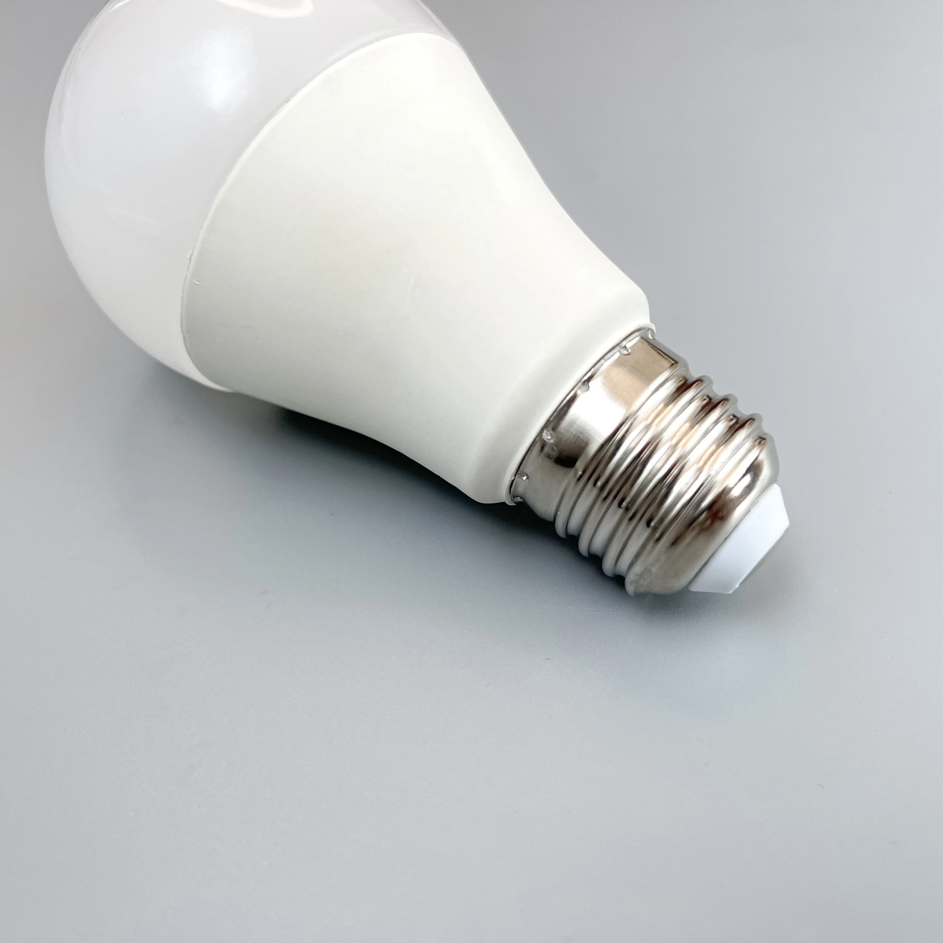 Free Samples Led Bulb Raw Material 3W 5W 7W 9W 12W 15W 18W 24W A60 A70 A80 A95 Skd/ckd Lighting