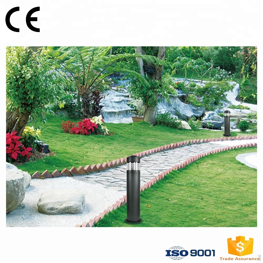 Die-casting Top Cover Ip65 CE List 3years Warranty Made in China  Lawm Lamp and Led Bollard Light