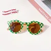 Green chequer