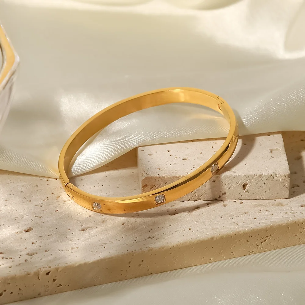 アクセサリー K18 gold bangle 025039_1.jpg