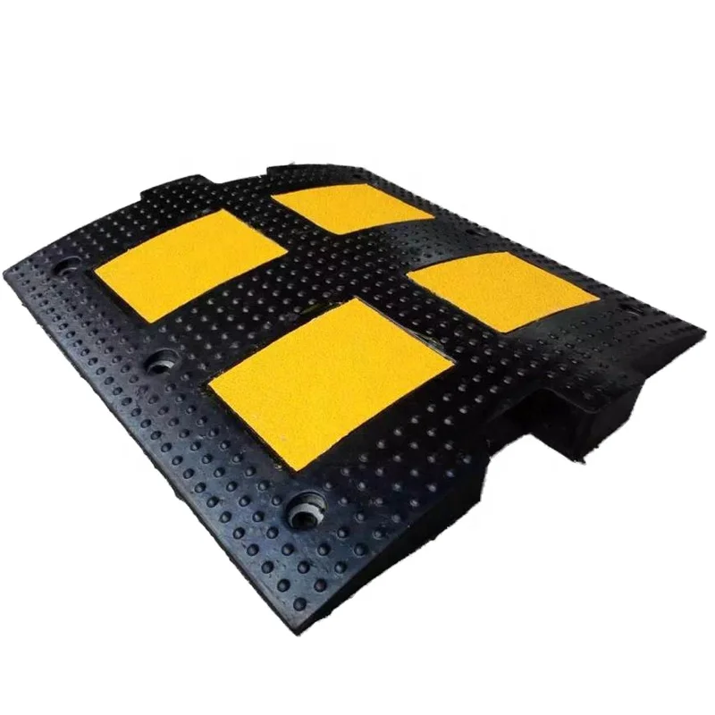 500x500x50 mm Hochleistungs-Gelb-Schwarz-Schwerlast-Gummi-Verkehrsberuhigung