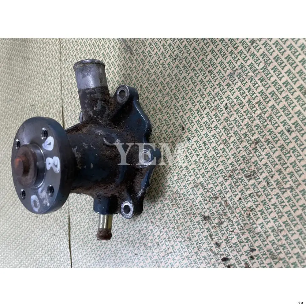 D850 Water Pump for Kubota Tractor Excavator Spare Parts