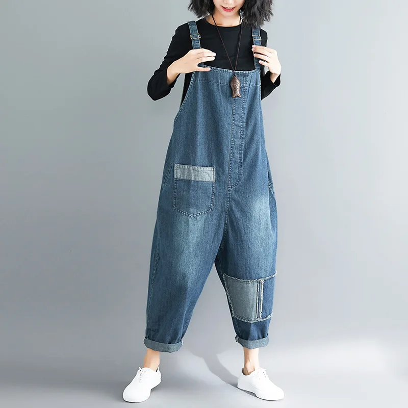 Frühjahrs-Neuheit im Vintage-Look: lässige Cargo-Jeans aus gewaschenem Denim mit Hosenträgern, locker sitzende Taschenhose für Frauen, Damen-Overalls